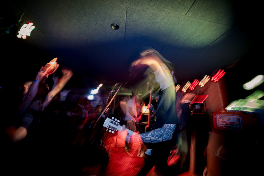 Konzertaufnahme mit Band auf der Bühne in Lennestadt, Sauerland, Eventfotografie