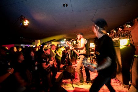 Konzertaufnahme mit Band auf der Bühne in Lennestadt, Sauerland, Eventfotografie